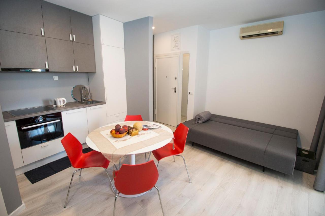 Apartman Gusar -Top Position, Close To The Center And The Beach, Fully Equipped Omiš Exterior foto